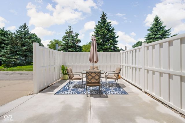 15532 Crofton Place, Westfield, IN 46074