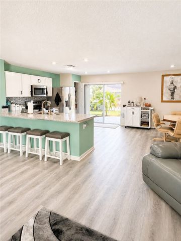 1001 Blossom Drive, Sebastian, FL 32958