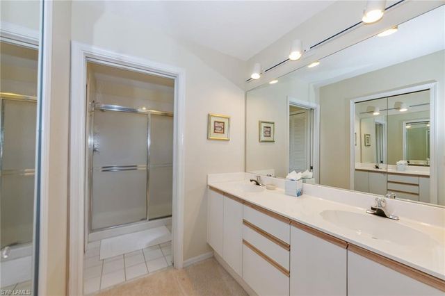7050 Barrington CIR 201, Naples, FL 34108