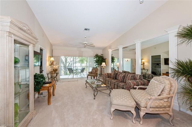 7050 Barrington CIR 201, Naples, FL 34108