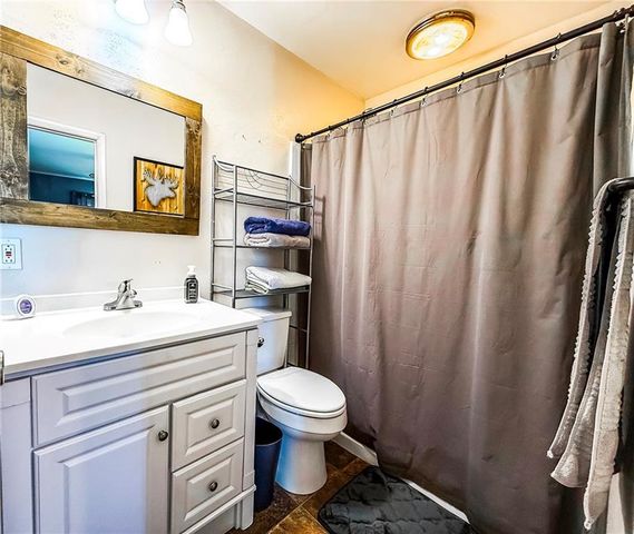 706 E Centennial Drive, Pittsburg, KS 66762