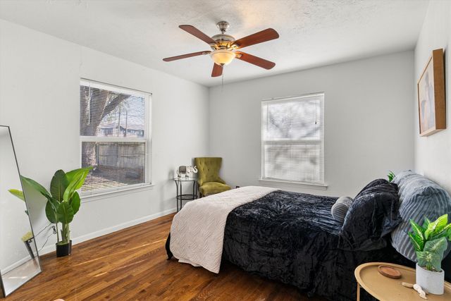 2739 Livingston Avenue, Fort Worth, TX 76110