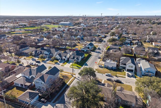 2739 Livingston Avenue, Fort Worth, TX 76110