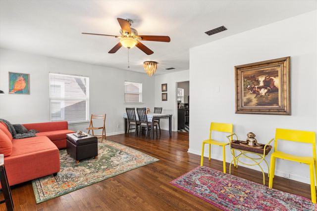 2739 Livingston Avenue, Fort Worth, TX 76110