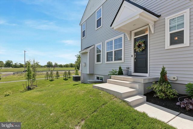 117 CHARLES LN, Harleysville, PA 19438
