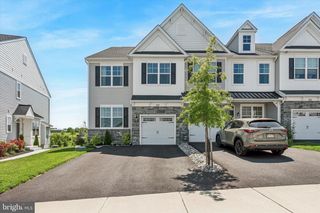 117 CHARLES LN, Harleysville, PA 19438