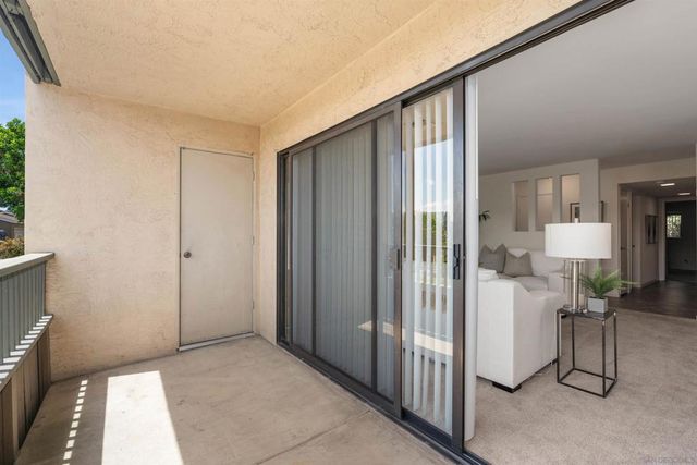 7780 PARKWAY DR 1101, La Mesa, CA 91942