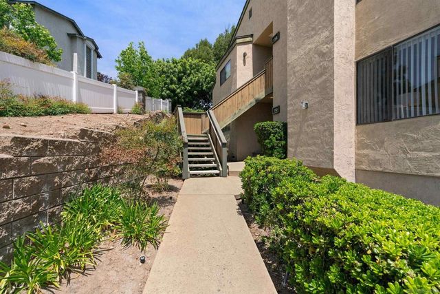 7780 PARKWAY DR 1101, La Mesa, CA 91942