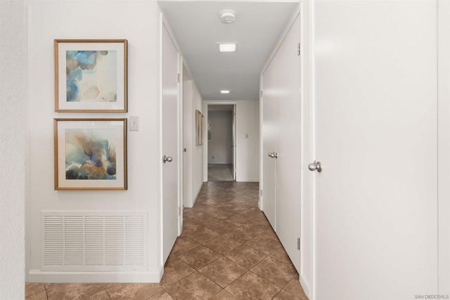 7780 PARKWAY DR 1101, La Mesa, CA 91942