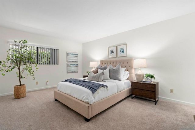 7780 PARKWAY DR 1101, La Mesa, CA 91942