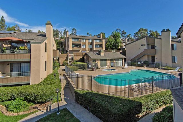 7780 PARKWAY DR 1101, La Mesa, CA 91942