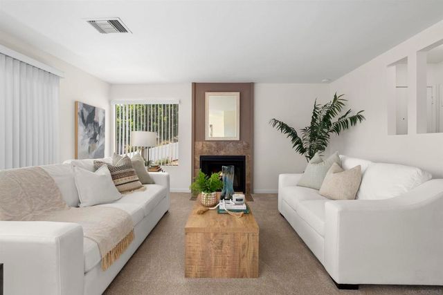 7780 PARKWAY DR 1101, La Mesa, CA 91942