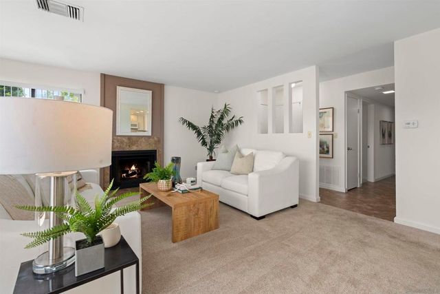 7780 PARKWAY DR 1101, La Mesa, CA 91942