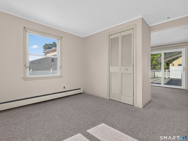 9 West Road, East Lyme, CT 06357