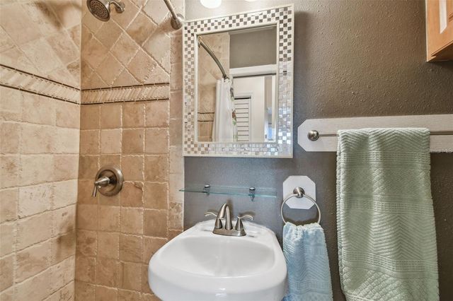 8829 BAY POINTE DRIVE 205, Tampa, FL 33615