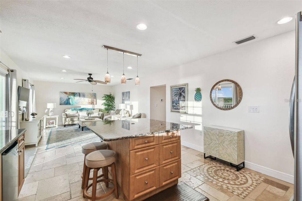 Image 8 of property listing at 8829 BAY POINTE DRIVE 205, Tampa, FL 33615