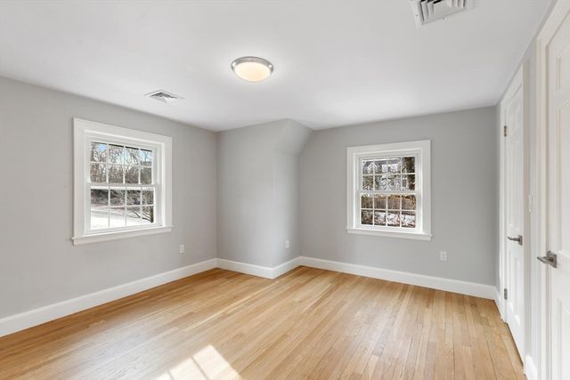 1 Town Way, Winchester, MA 01890