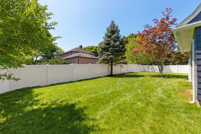 1 Town Way, Winchester, MA 01890