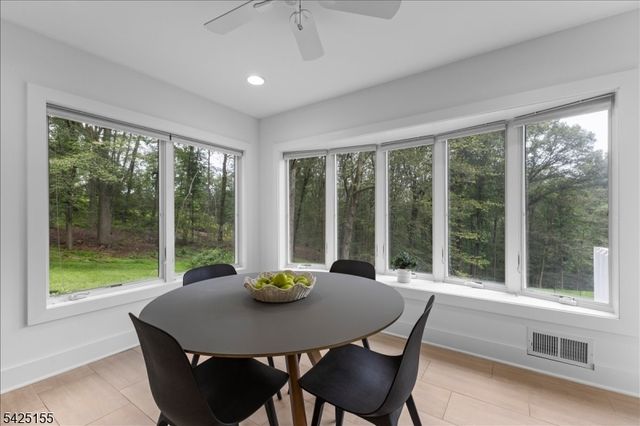 101 Rippling Brook Way, Bernardsville Boro, NJ 07924