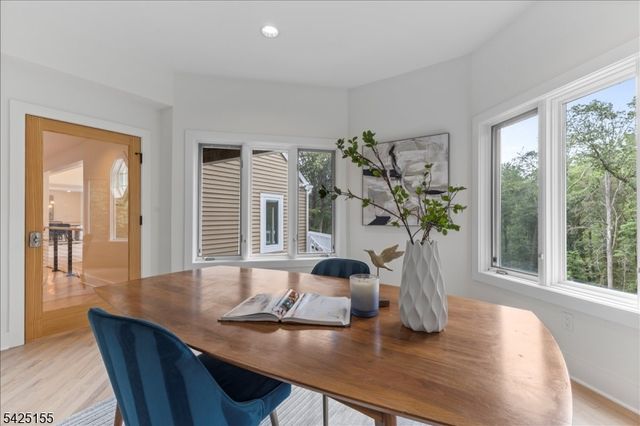 101 Rippling Brook Way, Bernardsville Boro, NJ 07924