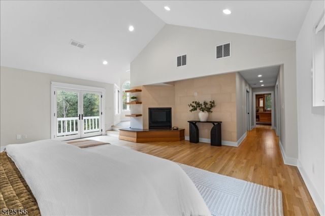 101 Rippling Brook Way, Bernardsville Boro, NJ 07924