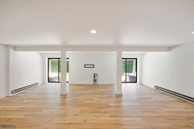 101 Rippling Brook Way, Bernardsville Boro, NJ 07924