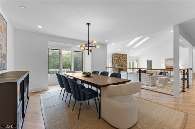 101 Rippling Brook Way, Bernardsville Boro, NJ 07924