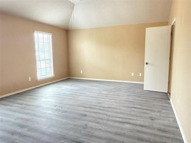 11227 Chelsea Oak Street, Houston, TX 77065