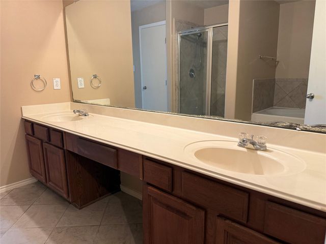 11227 Chelsea Oak Street, Houston, TX 77065