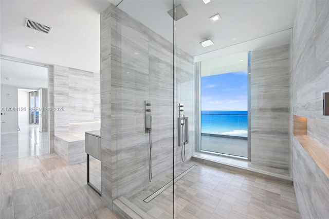 18975 Collins Ave 700, Sunny Isles Beach, FL 33160