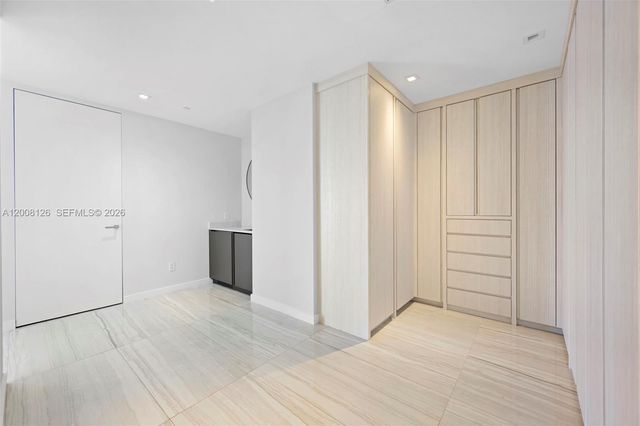 18975 Collins Ave 700, Sunny Isles Beach, FL 33160