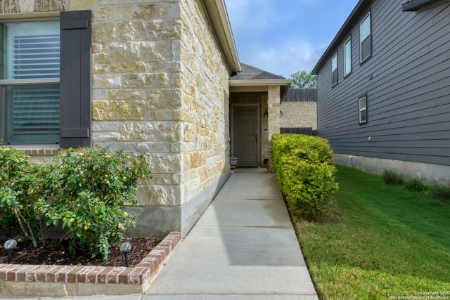 11125 Charismatic, San Antonio, TX 78245
