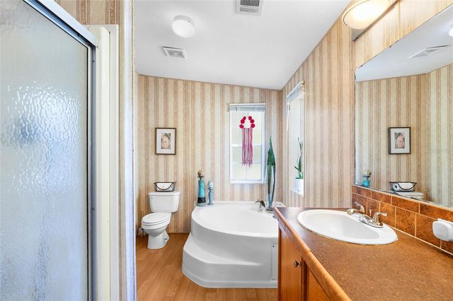 8742 BRAZIL, Zephyrhills, FL 33540