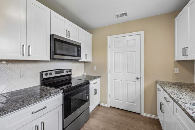433 Whitney Court, Rio Vista, TX 76093