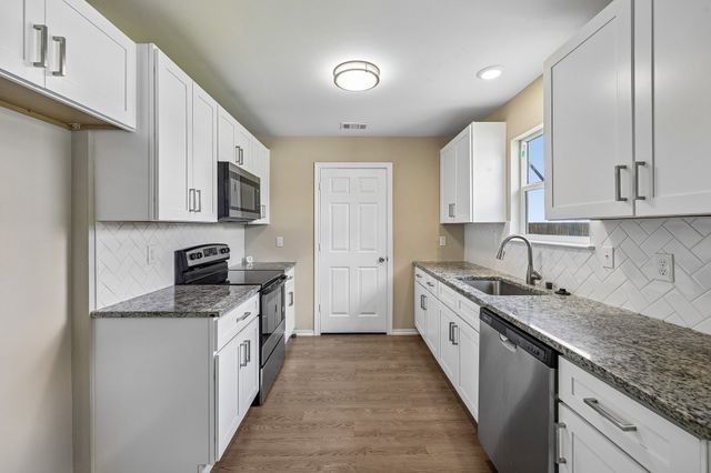 433 Whitney Court, Rio Vista, TX 76093