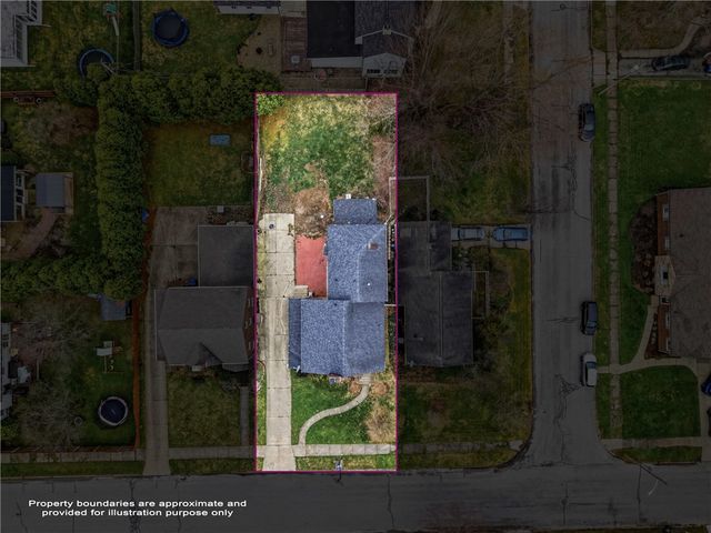 479 Carley Ave, Sharon, PA 16146