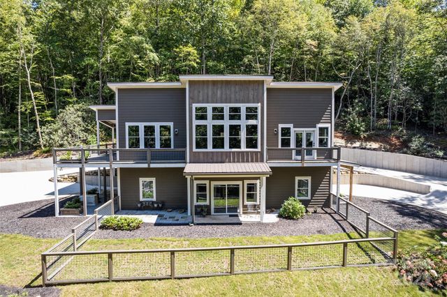 1185 Wallalieu Road, Otto, NC 28763