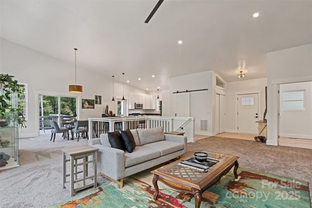 1185 Wallalieu Road, Otto, NC 28763