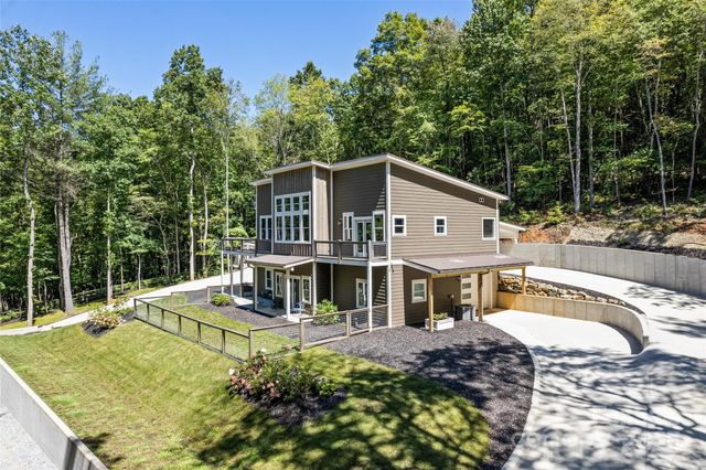 1185 Wallalieu Road, Otto, NC 28763