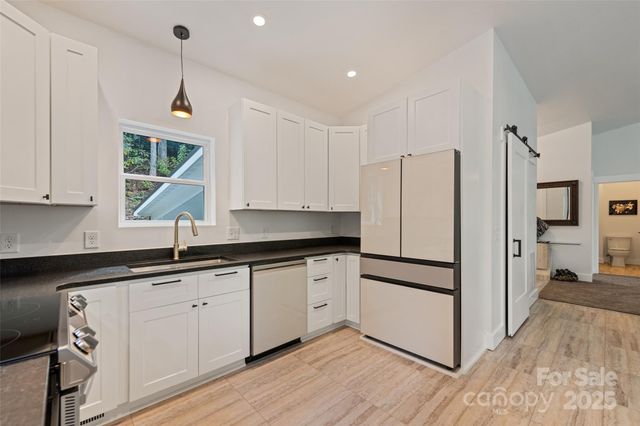 1185 Wallalieu Road, Otto, NC 28763