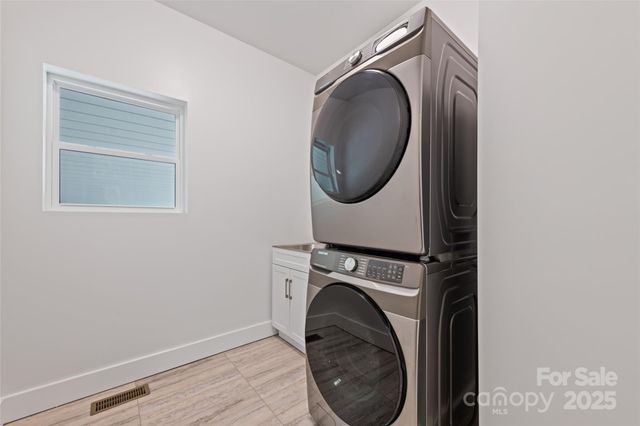 1185 Wallalieu Road, Otto, NC 28763