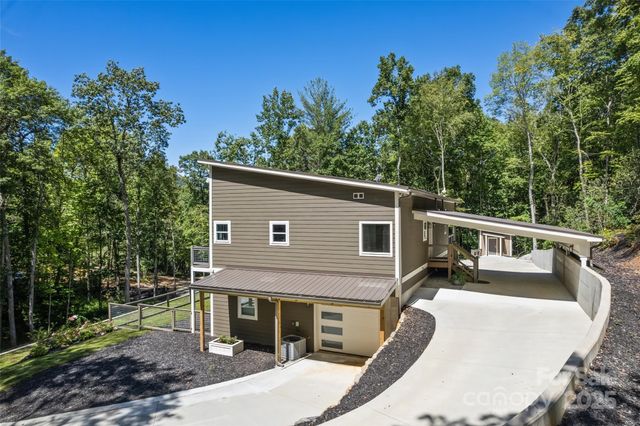 1185 Wallalieu Road, Otto, NC 28763