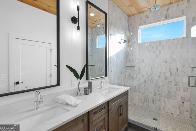 45 Eagle Watch Court, Blue Ridge, GA 30513