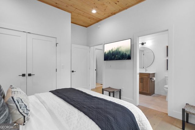 45 Eagle Watch Court, Blue Ridge, GA 30513