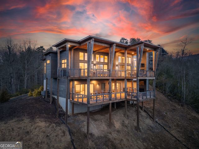 45 Eagle Watch Court, Blue Ridge, GA 30513