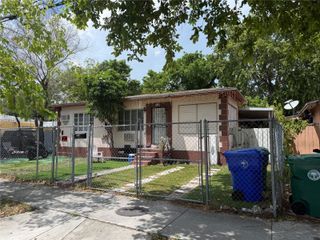 1075 NW 28th Street, Miami, FL 33127