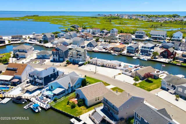 943 Mallard Drive, Lanoka Harbor, NJ 08734