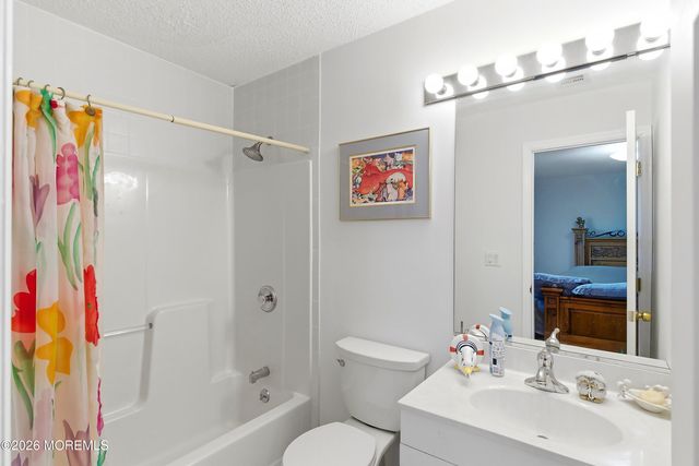 943 Mallard Drive, Lanoka Harbor, NJ 08734