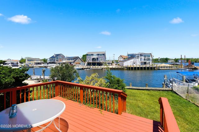 943 Mallard Drive, Lanoka Harbor, NJ 08734