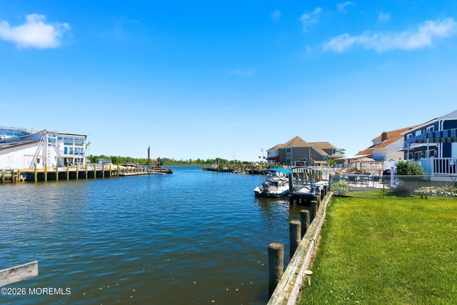 943 Mallard Drive, Lanoka Harbor, NJ 08734